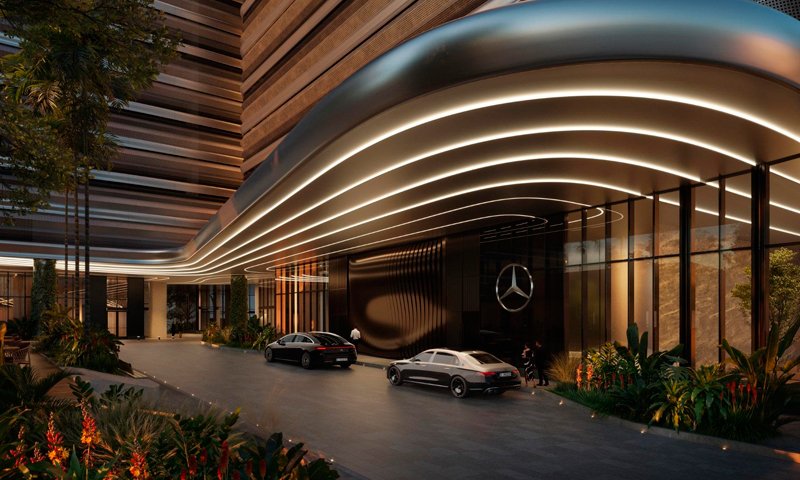 02-Mercedes-Benz-Places-Brickell-Entrance